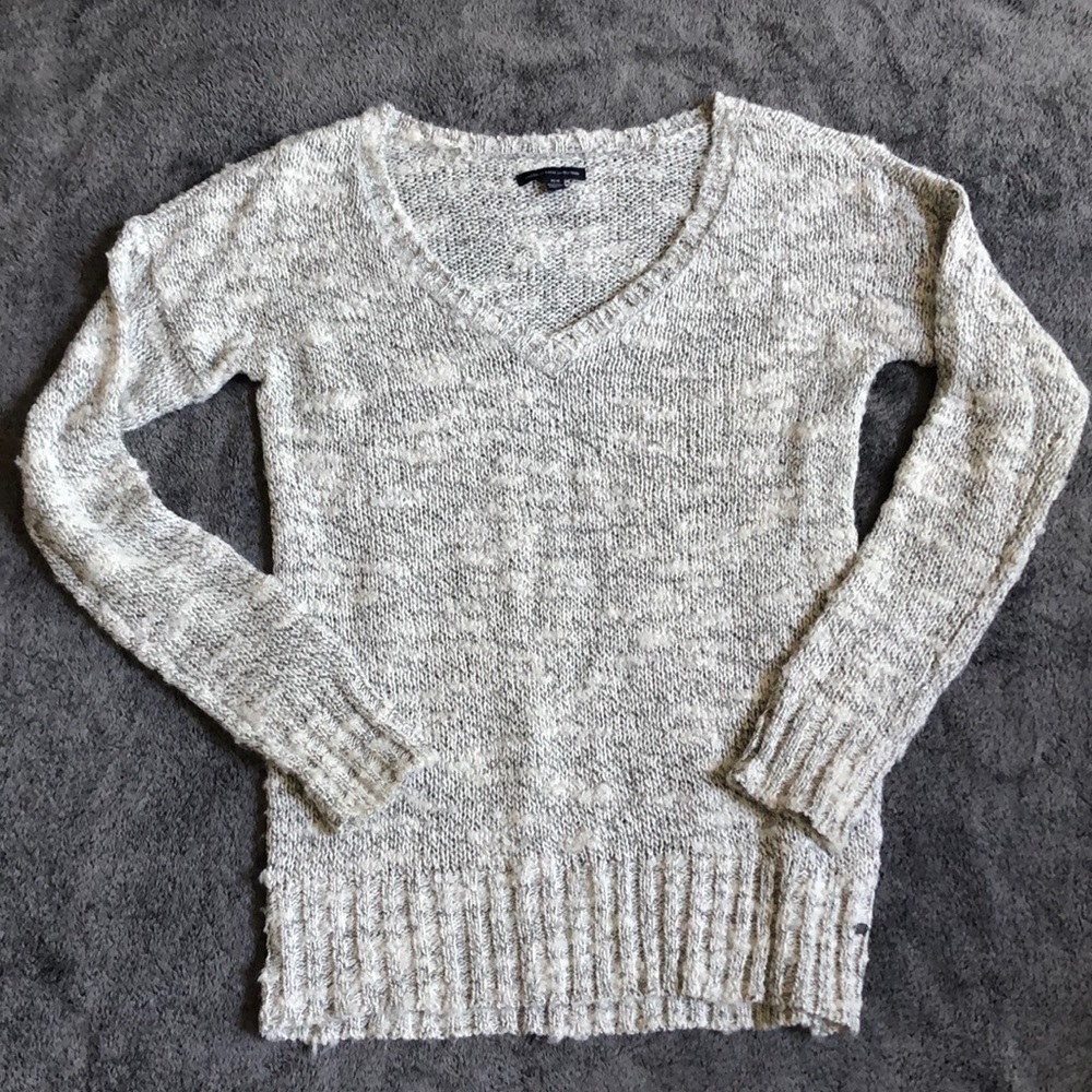 American Eagle Wool sweater